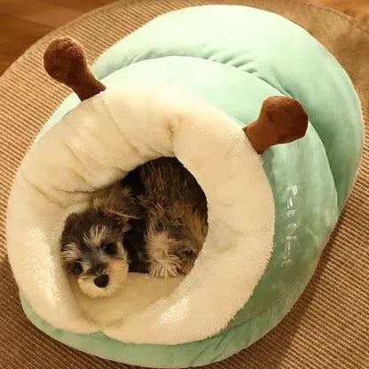 Lit pour chien à cornes
